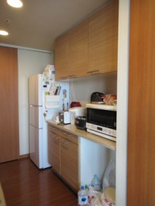 壁を取り払いオープンなキッチンに